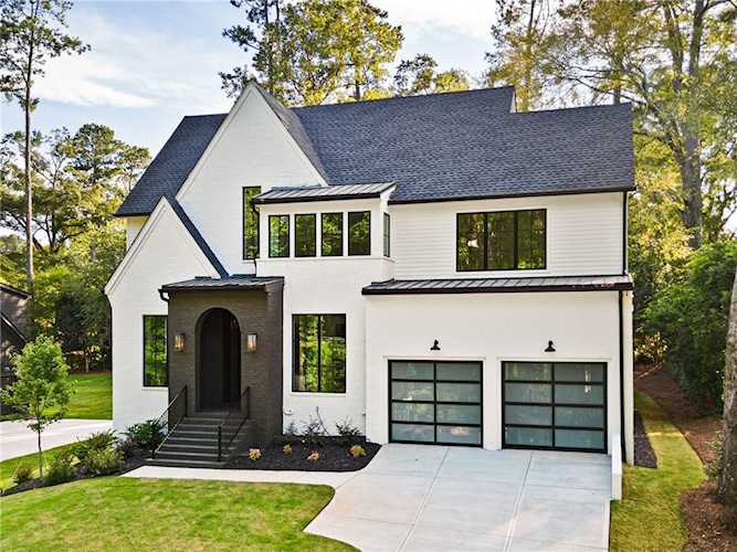 2750 Winding Lane NE Brookhaven, GA 30319
