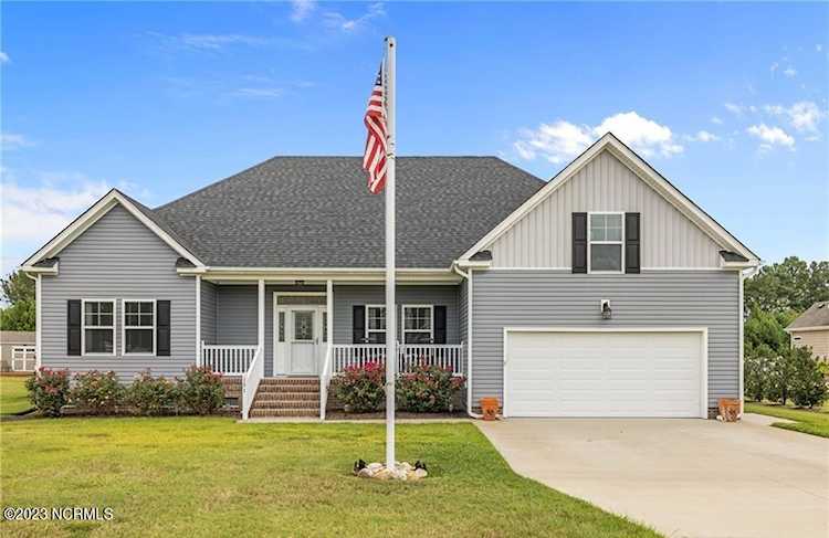 151 Moyock Landing Dr Moyock, NC 27958