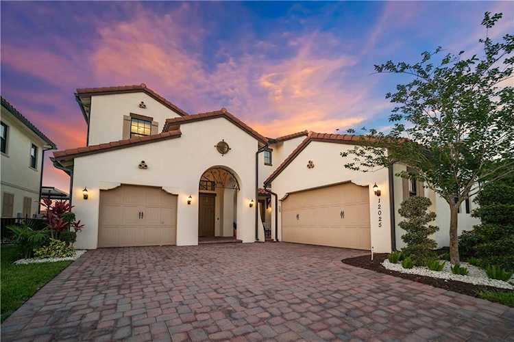 12025 Lake House Ln Parkland, FL 33076