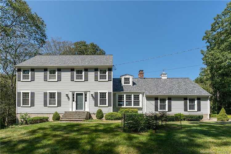115 Saint Francis Woods Rd Madison, CT 06443