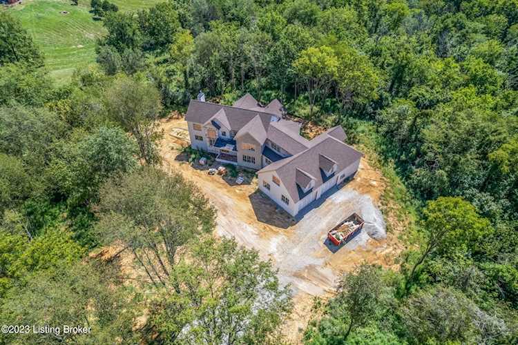 12310 Enclave Dr Goshen, KY 40026
