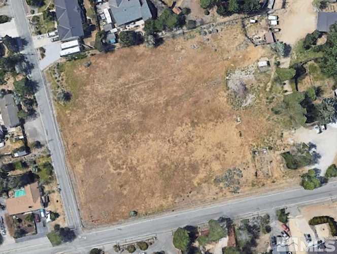 Hoge, Reno, NV 89506 – PHOTOS – MLS #230010432 Photo 1