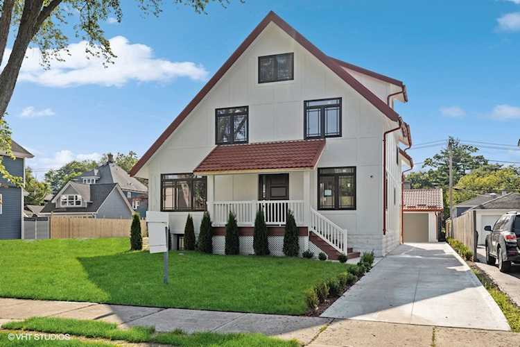618 N Ashland Ave La Grange Park, IL 60526