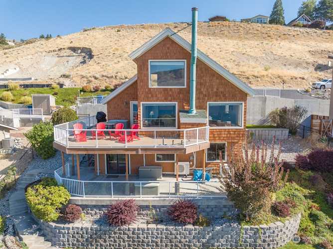 123 Monte Carlo Dr Chelan, WA 98816