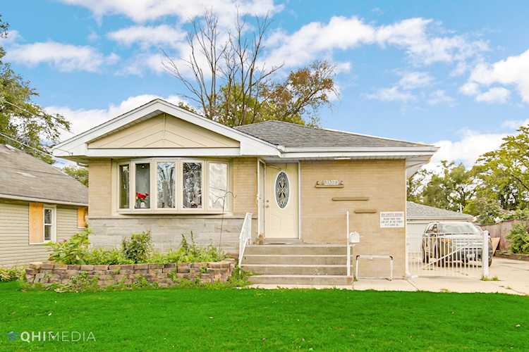 10309 W Lyndale Ave Melrose Park, IL 60164