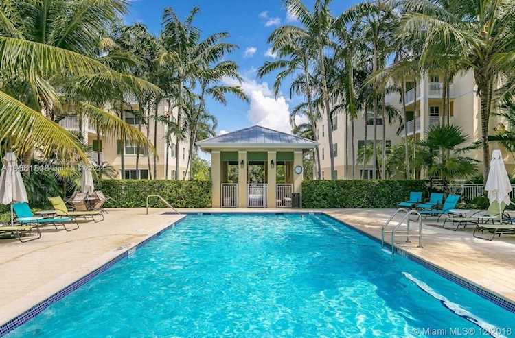 7622 SW 102nd St #120 Pinecrest, FL 33156