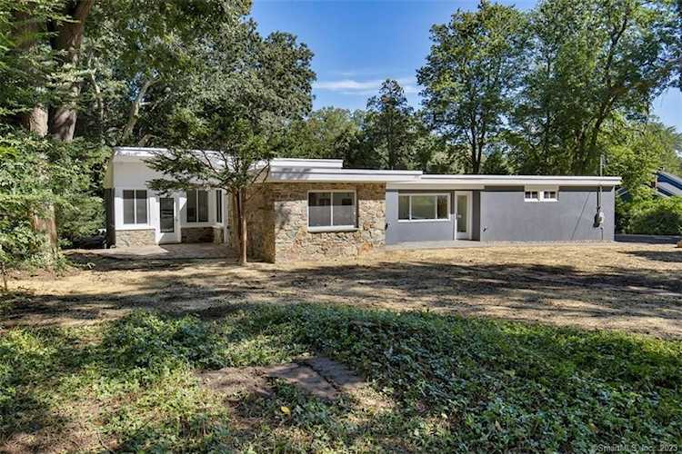 221 Wilson Rd Orange, CT 06477