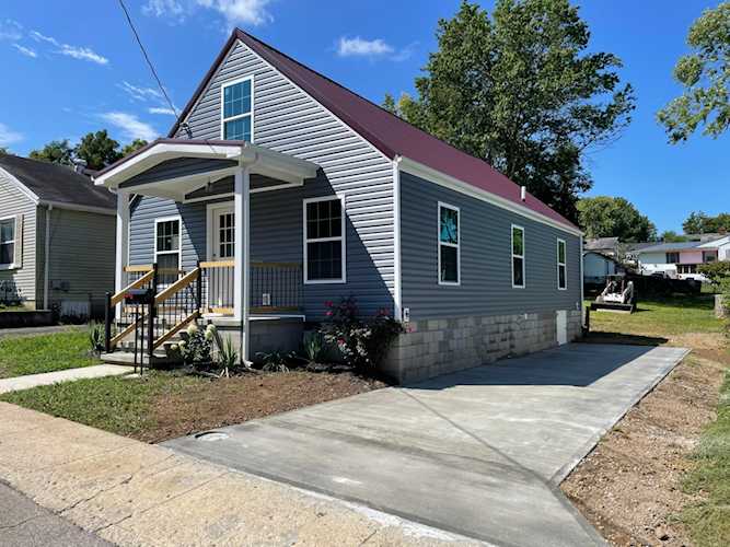 249 Kentucky Ave Paris, KY 40361