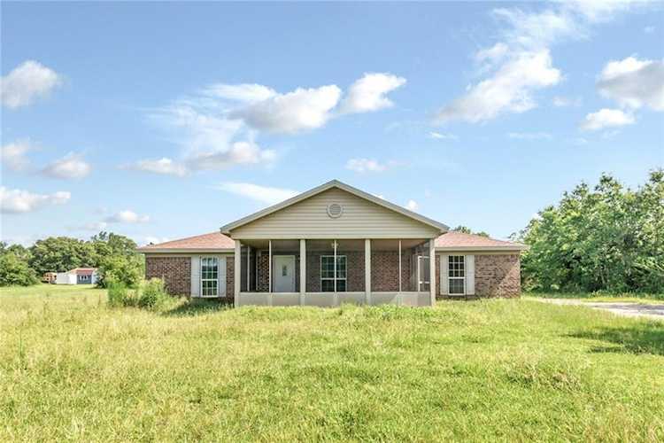 6818 Cook Avenue Irvington, AL 36544