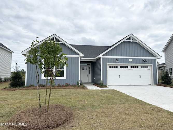 2817 Longleaf Pine Circle Leland, NC 28451