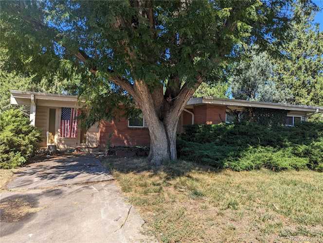 6001 Carr St Arvada, CO 80004 home for sale, MLS#3860427 Photo 1