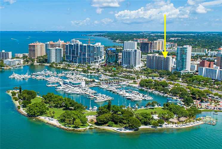 1255 N Gulfstream Ave #1407 Sarasota, FL 34236