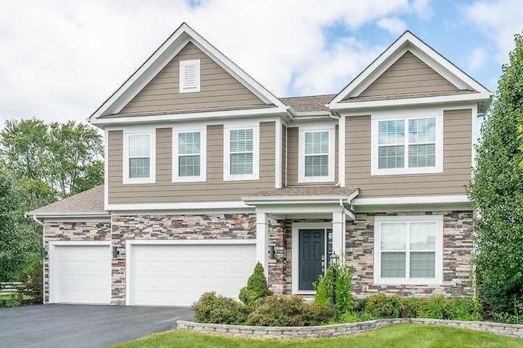 5400 Middlebury Loop Lewis Center, OH 43035