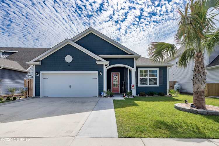 416 Edgewater Way Surf City, NC 28445