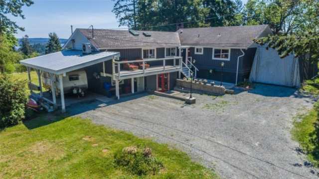 1530 Fawcett Rd Nanaimo, BC V9X 1N9