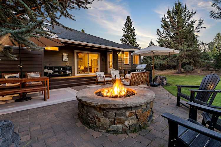 60565 Tall Pine Ave Bend, OR 97702