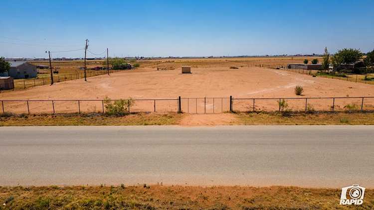 8102 E County Rd 90 Midland, TX 79706