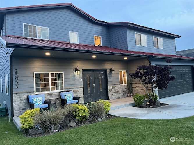 25053 SW Wanapum St Quincy, WA 98848