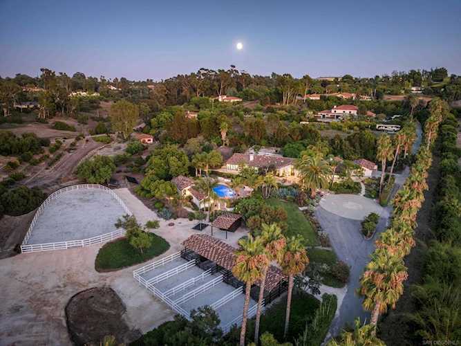 4763 El Mirlo Rancho Santa Fe, CA 92067