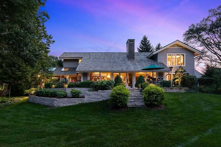 5584 Brand Road Dublin, OH 43017