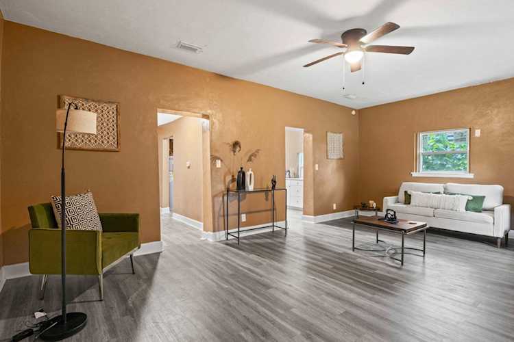 809 Dover St Tallahassee, FL 32304 in Saxon North-West Add Photo 1