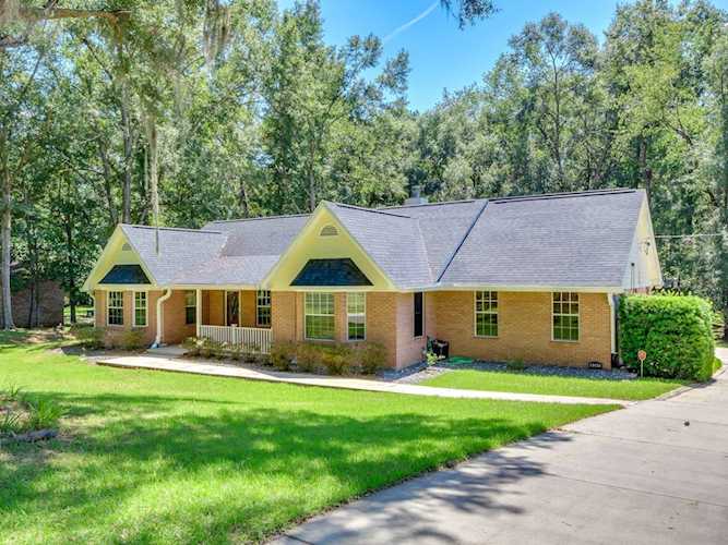 8247 Queen Anna Dr Tallahassee, FL 32317