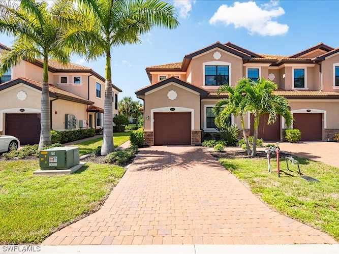 26135 Palace Ln #201 Bonita Springs, FL 34135