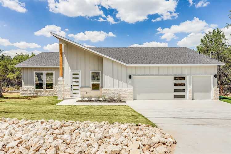 5210 Arrowhead DR Lago Vista, TX 78645