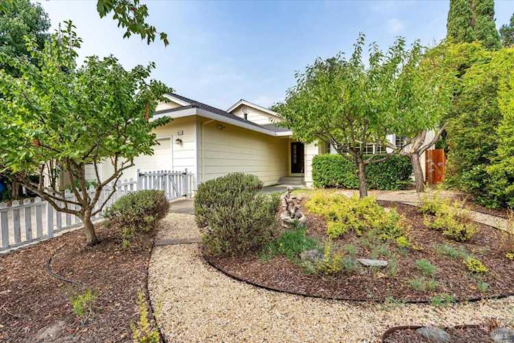 2013 Waltzer Road Santa Rosa, CA 95403 | MLS 323908131 Photo 1