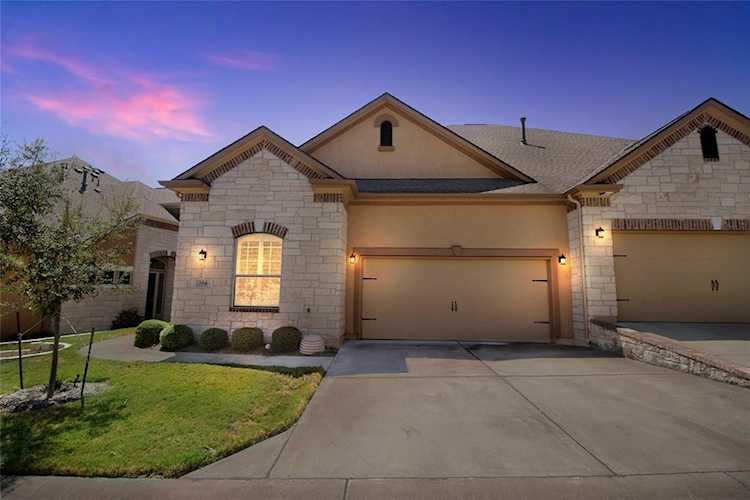 204 Darwins WAY Austin, TX 78734