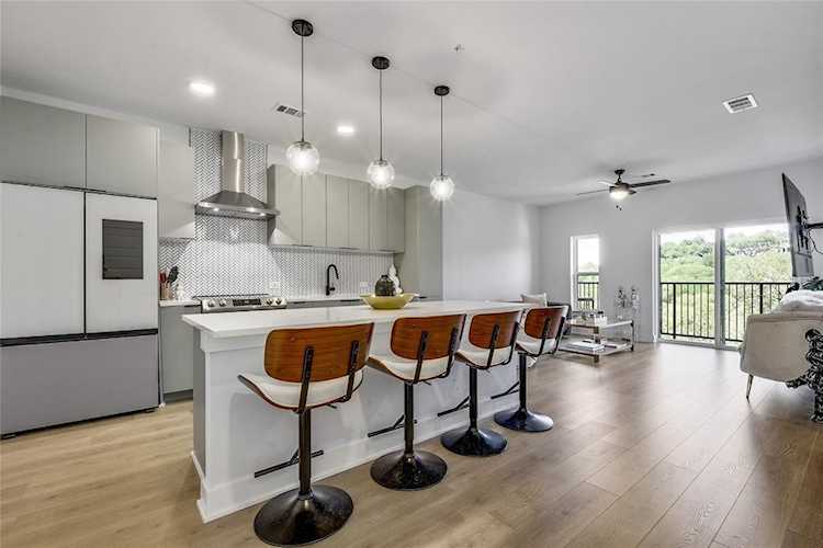 2500 Longview ST #306 Austin, TX 78705