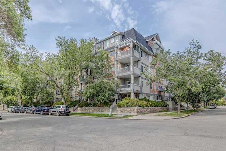 2411 Erlton Rd SW #201 Calgary, AB T2S3B9
