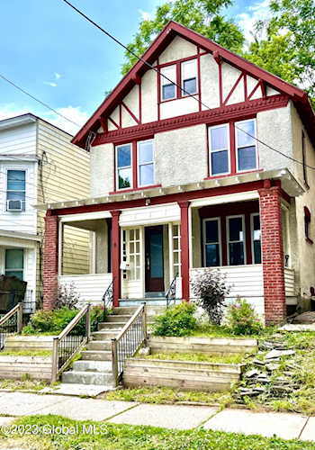 8 Kent St Albany, NY 12206