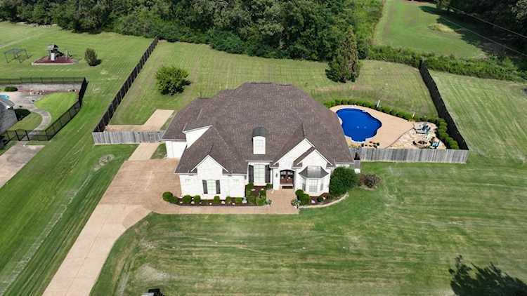 130 Hanover Dr Arlington, TN 38002