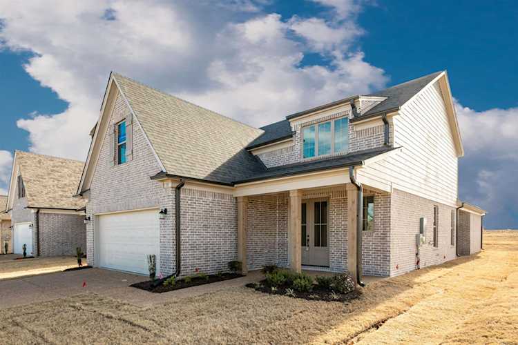 70 Doral Loop Oakland, TN 38060