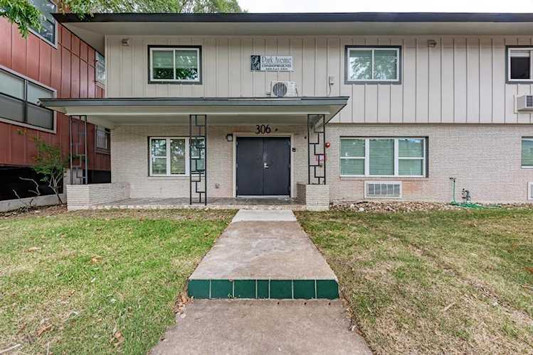 306 E 30th ST #102 Austin, TX 78705