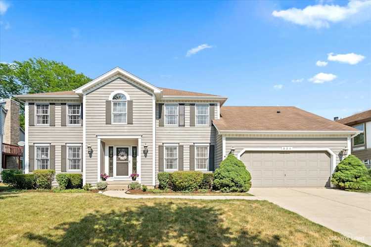 521 S Washington St Westmont, IL 60559