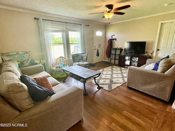24 Ruby Ln Corapeake, NC 27926