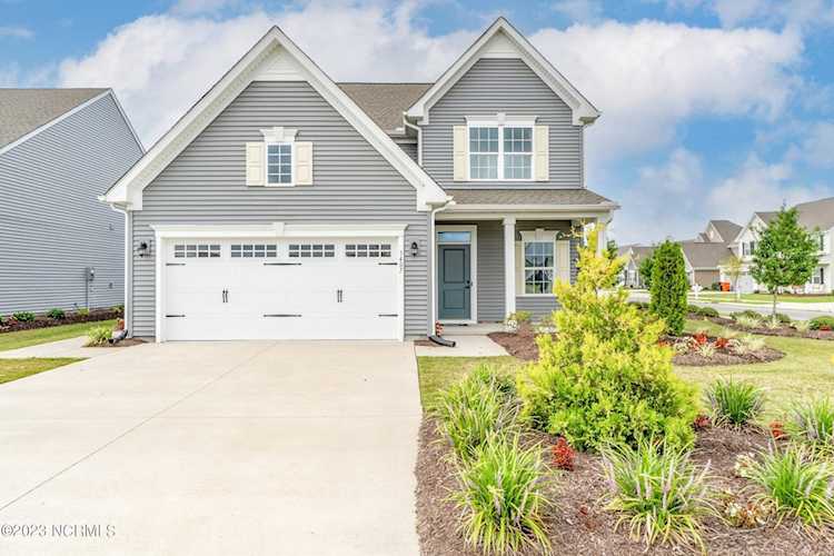 3407 Machelhe Island Ln Elizabeth City, NC 27909