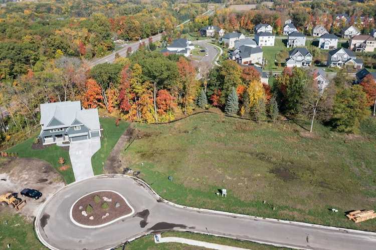 734 Shawnee Woods Road Medina, MN 55340