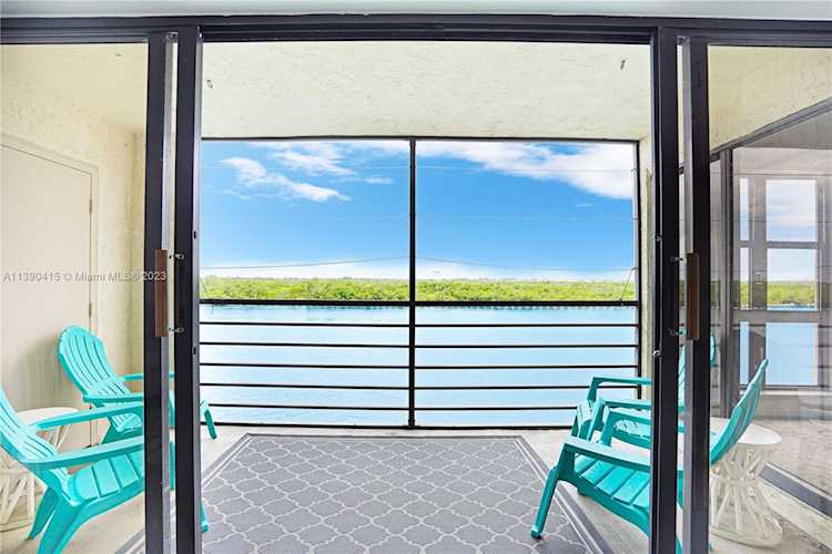 3200 N Ocean Dr #405 Hollywood, FL 33019