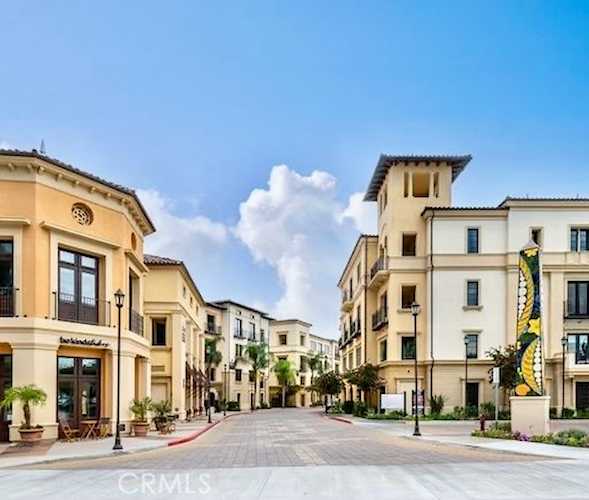 23500 Park Sorrento #E21 Calabasas, CA 91302 | MLS SR23162495 Photo 1