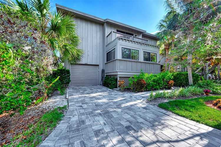 1450 Landings CIRCLE #61 Sarasota, FL 34231