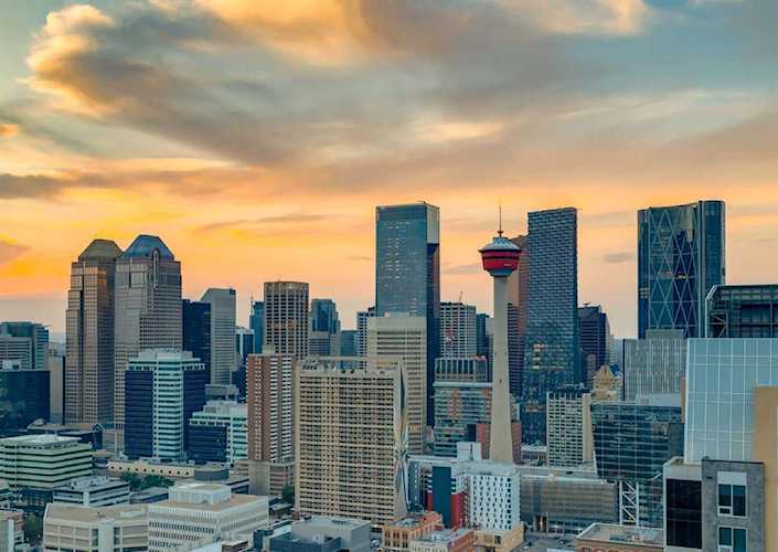 210 15 Ave SE #3401 Calgary, AB T2G 0B5