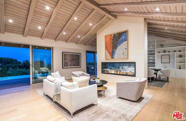 1822 Westridge Rd Los Angeles, CA 90049