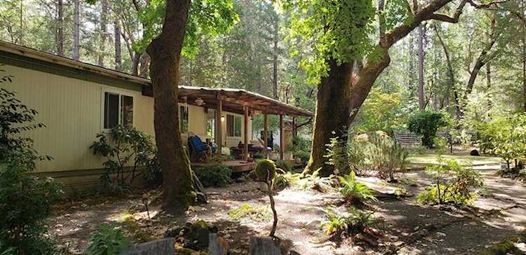800 Covered Bridge Rd Rogue River, OR 97537
