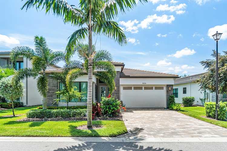 8606 Tower Bridge Court Boca Raton, FL 33496