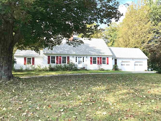 696 Forest Rd Greenfield, NH 03047