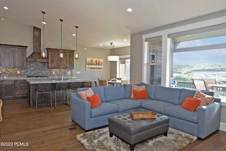 1714 E Longview Dr Hideout, UT 84036