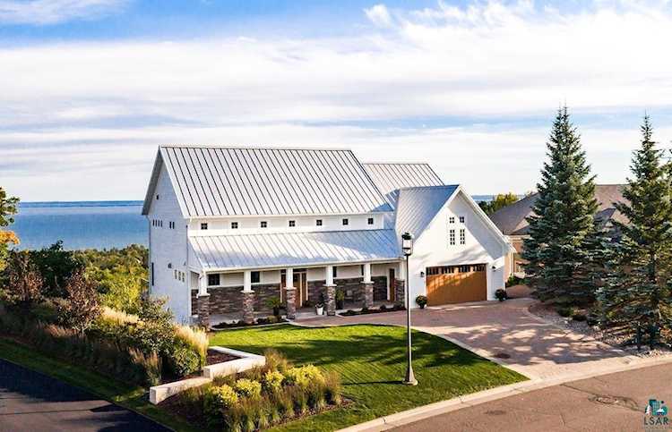3725 N Ridge Road Duluth, MN 55804